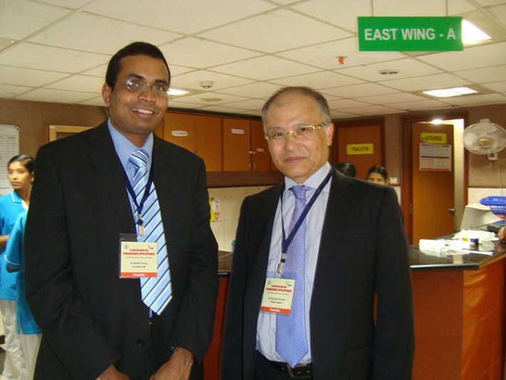 Dr-Vora-with-Mr-Takasui—Japan-Neuro-Sx